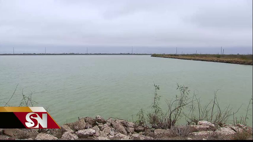 Proyecto de limpieza en lago de Donna