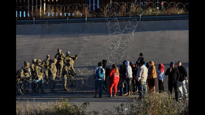 US asks court to end asylum limits, with a short delay