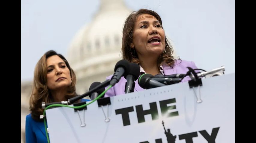 Texas Democrat unveils bipartisan immigration plan with path to citizenship, border security spending