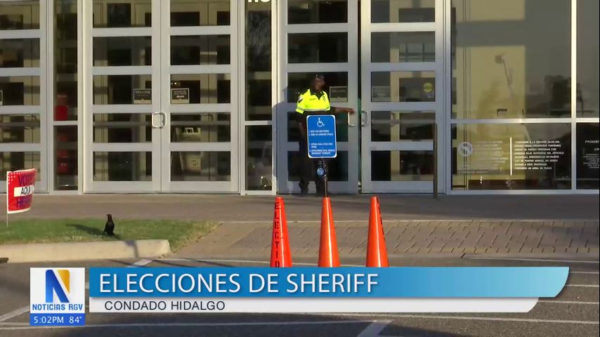 Residentes del condado Hidalgo ejercen su derecho al voto en las elecciones de Sheriff