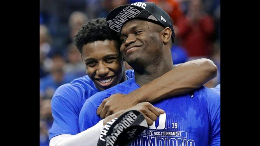 Duke's Barrett wins guard honor at College Basketball Awards