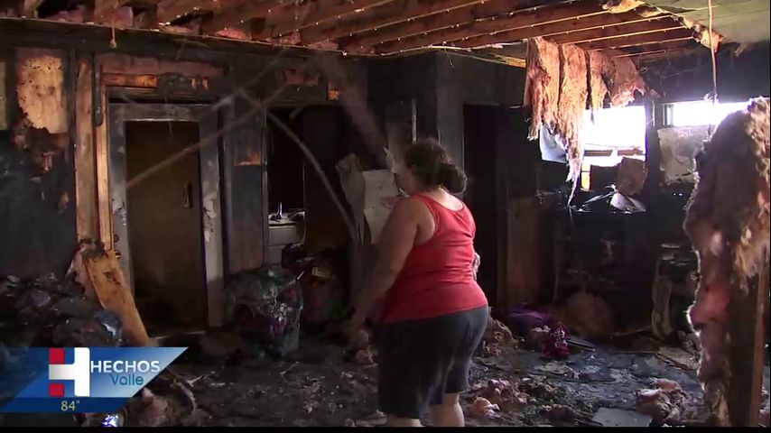 Una familia de La Feria pierde su hogar en un incendio