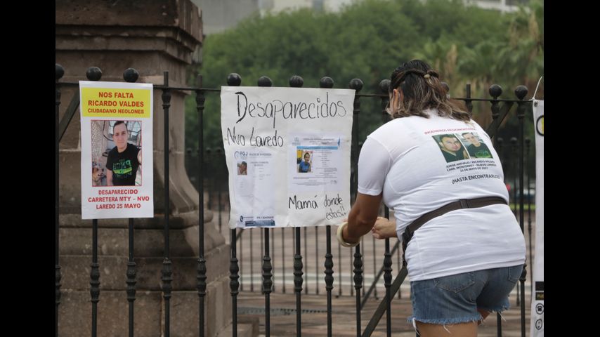 Mexico's gov't says it found body disposal site near border