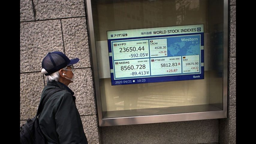 Caída del petróleo estremece mercados financieros