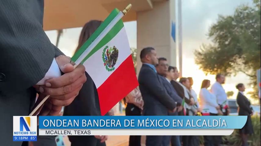 Izan la bandera de México en McAllen
