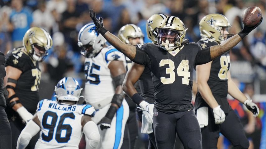 Tony Jones Jr. scores twice, Saints' defense shuts down Panthers' Bryce  Young in 20-17 win