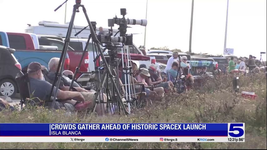 Crowds gather ahead of SpaceX sixth starship launch