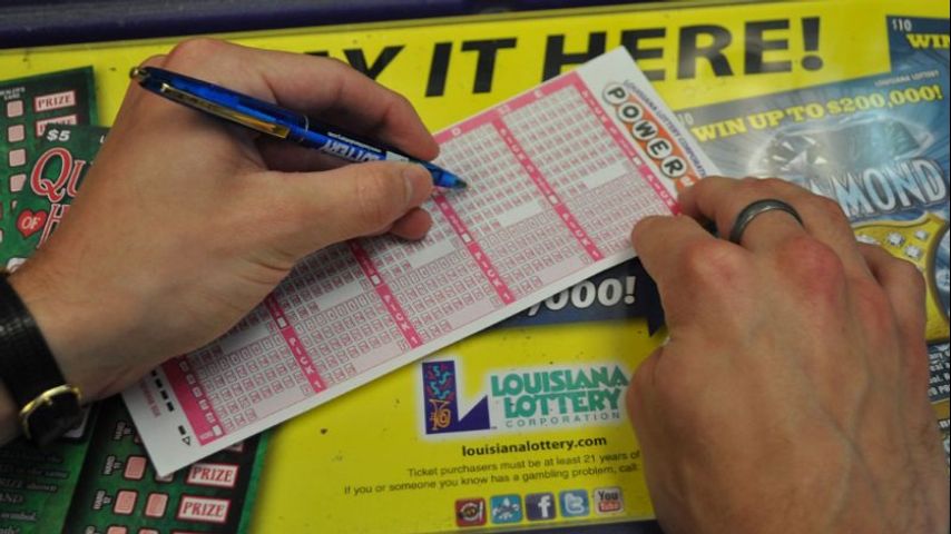 $150K Powerball ticket sold at Baton Rouge gas station