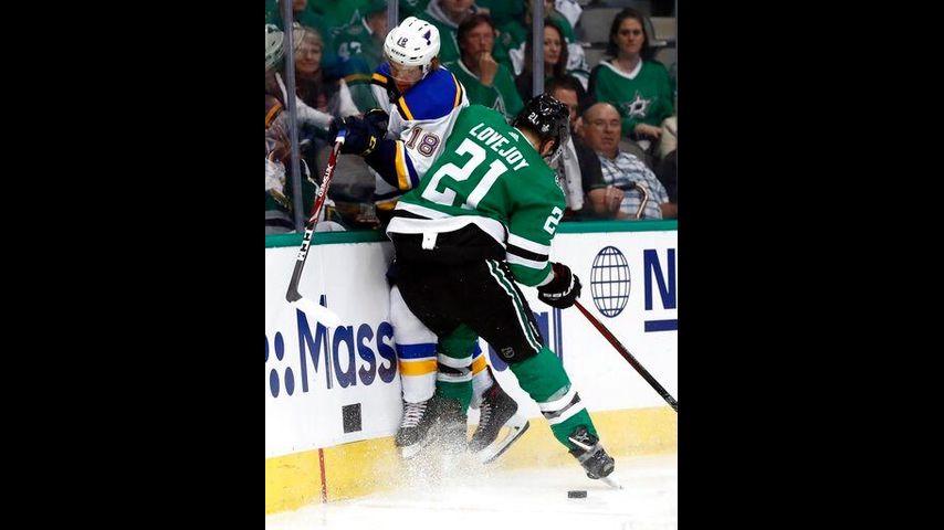 Blues prevail in wild 3rd to beat Stars 4-3 for 2-1 lead