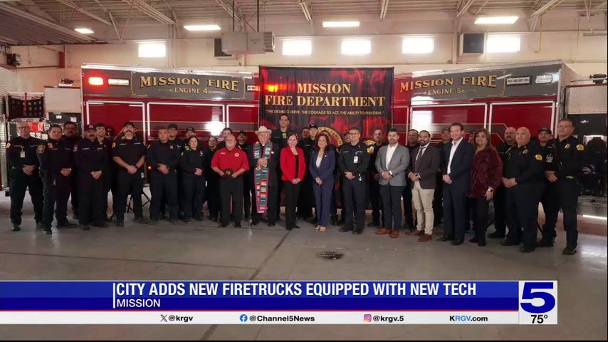 Mission unveils new fire trucks