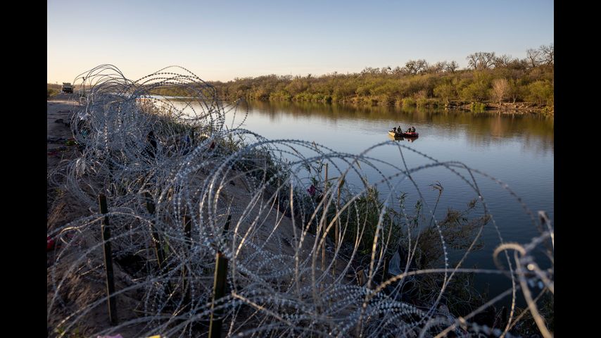 Border bill fails in Senate for second time, blocked by GOP opposition and Democratic divisions