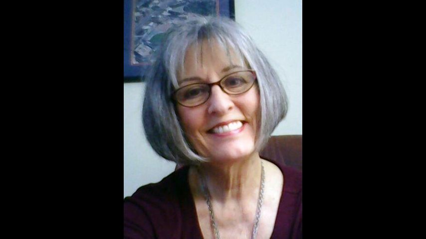 Frances R. Mears, longtime AP reporter and manager, dies