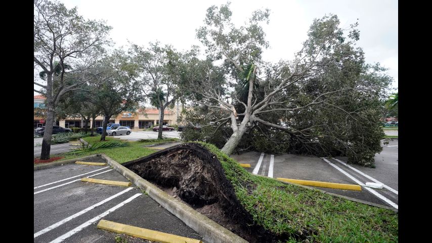 Ian makes landfall in southwest Florida as Category 4 storm