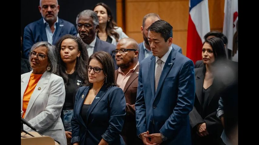 Texas Legislature approves stiff penalties, fundraising limits for lawmakers who leave state to block bills