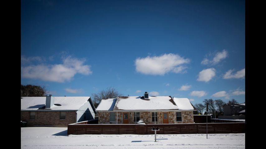 Texas woman who received $9,300 electricity bill files class-action lawsuit against wholesale electricity provider Griddy