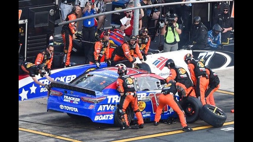 Truex overcomes early problems to win Coca-Cola 600