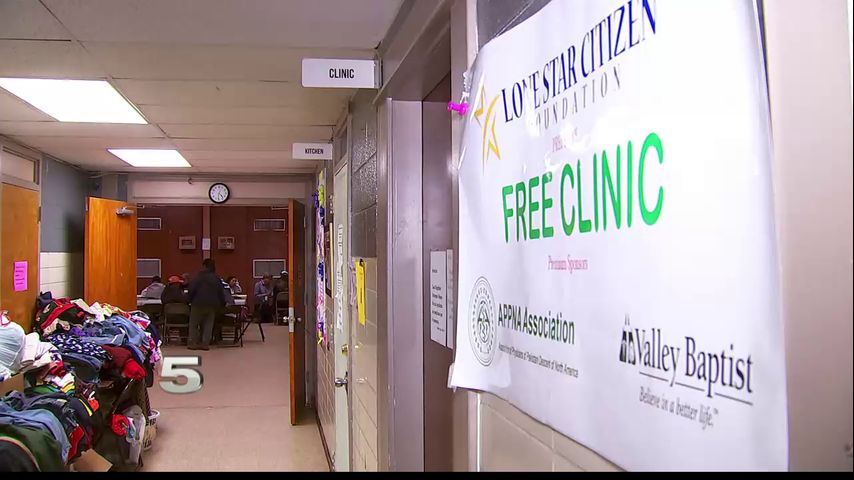 Doctors Volunteering at Shelter to Prevent Overcrowding at Local Hospitals