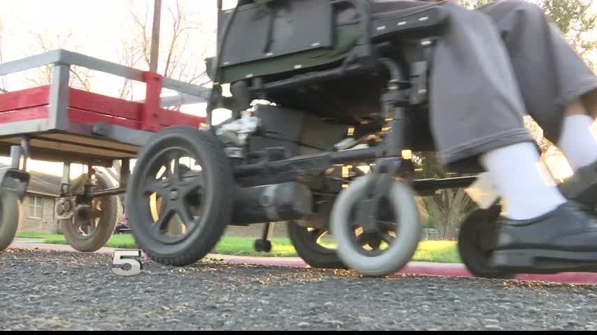 Lack of Sidewalks in Mercedes Causing Issues for Man in Motorized Chair