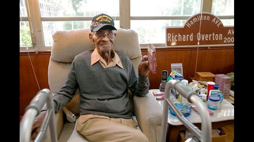 Nation's oldest World War II vet dies in Texas at age 112