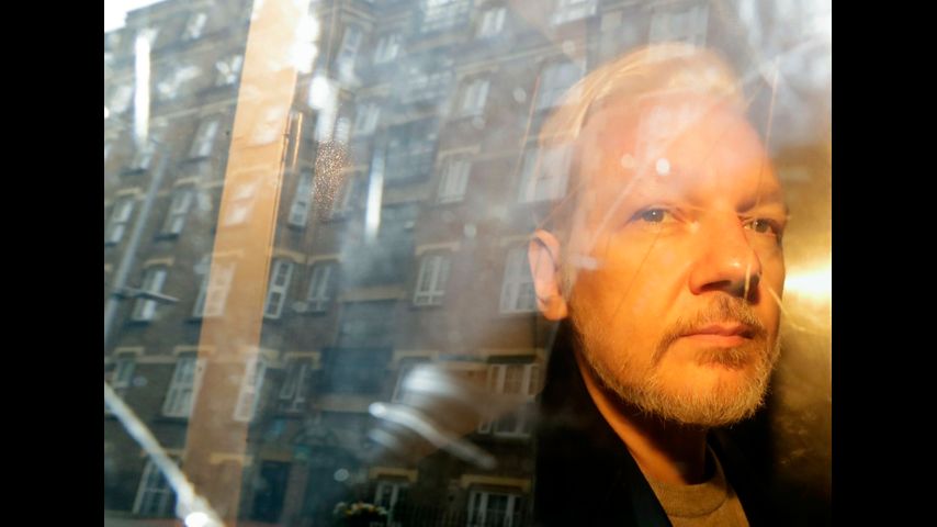 WikiLeaks founder Julian Assange's plane leaves Bangkok on his way to a US court and later freedom