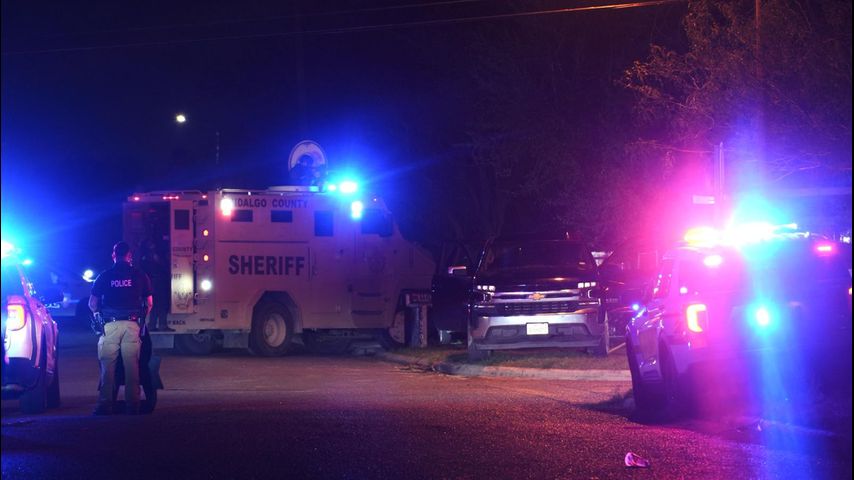 Weslaco barricaded suspect detained following hourslong standoff