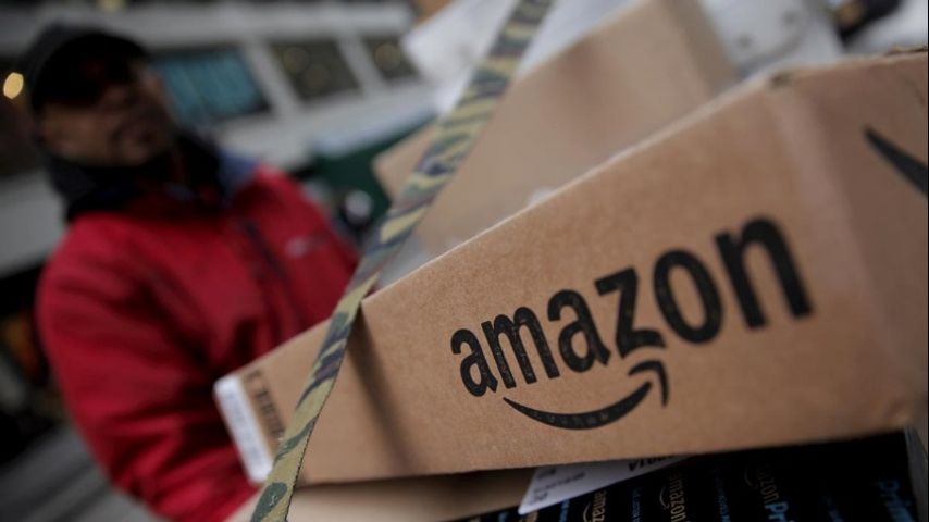 Amazon removes Nazi-themed items after complaints