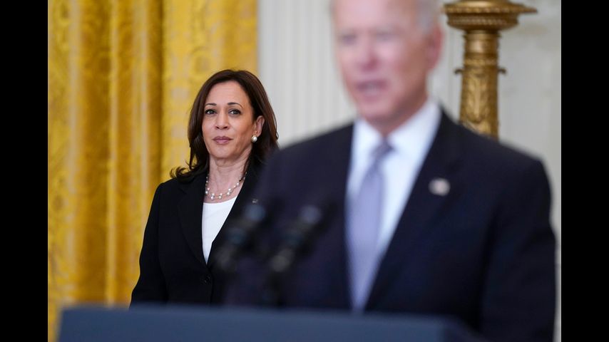 Aliados de Harris culpan a Joe Biden por la contundente derrota de la vicepresidenta