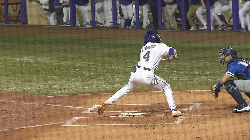 LSU Tigers Defeat UNO, 11-3 – LSU