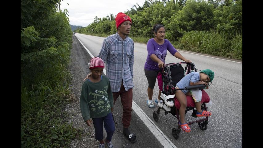 EEUU trata de agilizar regreso de niños migrantes a familias