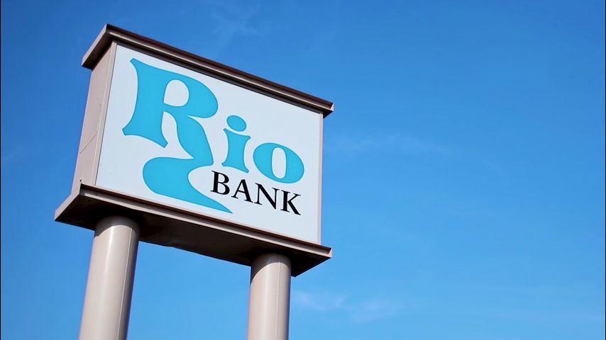 Rio bank near me