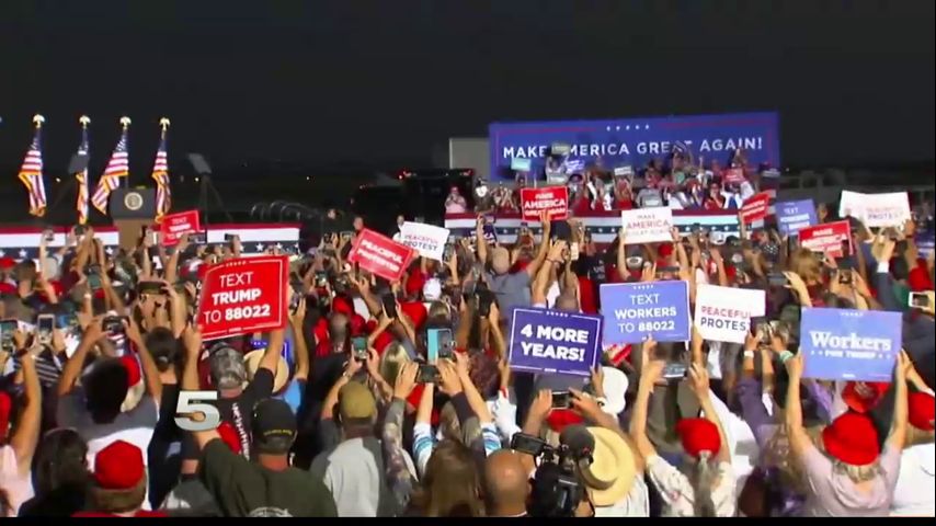 Trump, Biden hold very different campaign events amid pandemic