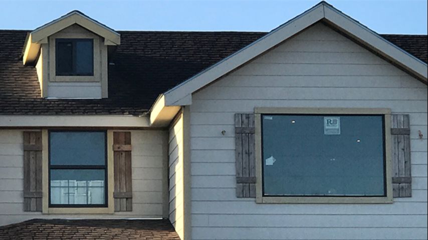 Arrestan a 2 Por Sospecha de Contrabando Humano 