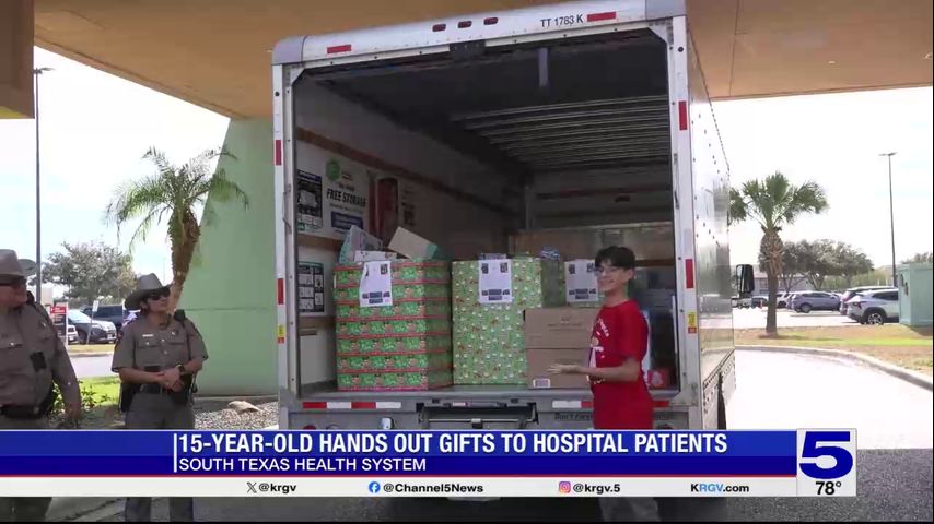 Teen gives out gifts to South Texas Health System Children's patients