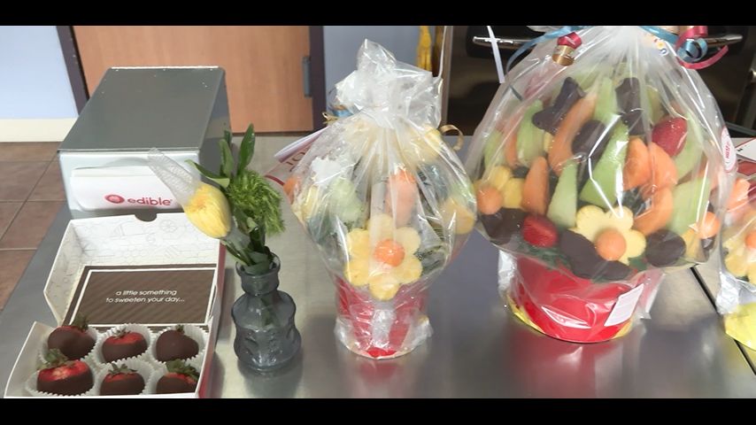 McAllen Shop Hop Tour - Edible Arrangements