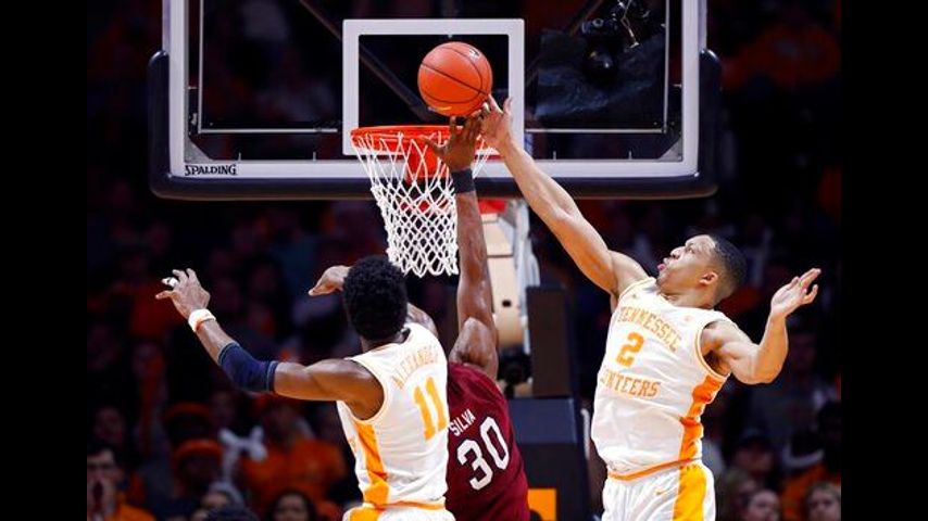 No. 1 Vols beat South Carolina 85-73 for 19th straight win