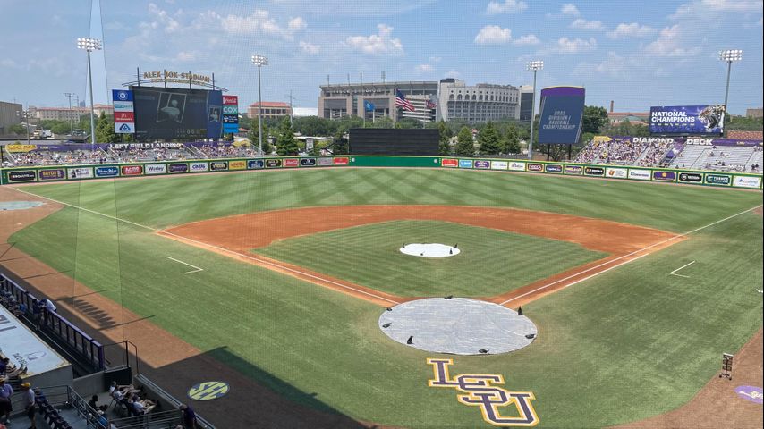 LSU and Kentucky Super Regional In Extended Weather Delay