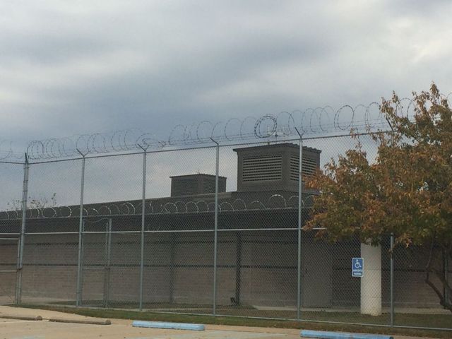 Boone County jail faces overcrowding