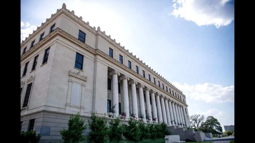 Top Texas A&M officials were involved in botched recruiting of journalism professor, who will receive $1 million settlement