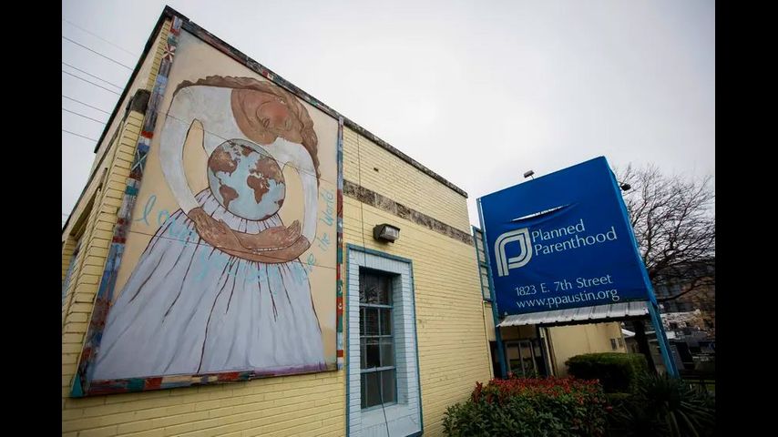 Texas temporarily blocked from kicking Planned Parenthood out of Medicaid