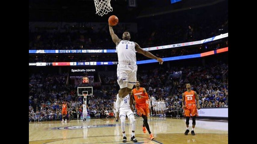 Duke freshman star Zion Williamson returns _ with new Nikes