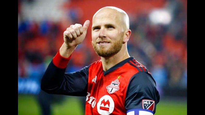 Bradley on Berhalter's 1st roster, Guzan, Altidore left off