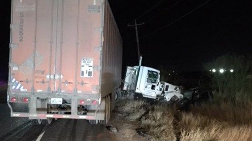 1 Muerto en Accidente de Tracto Camión en Progreso