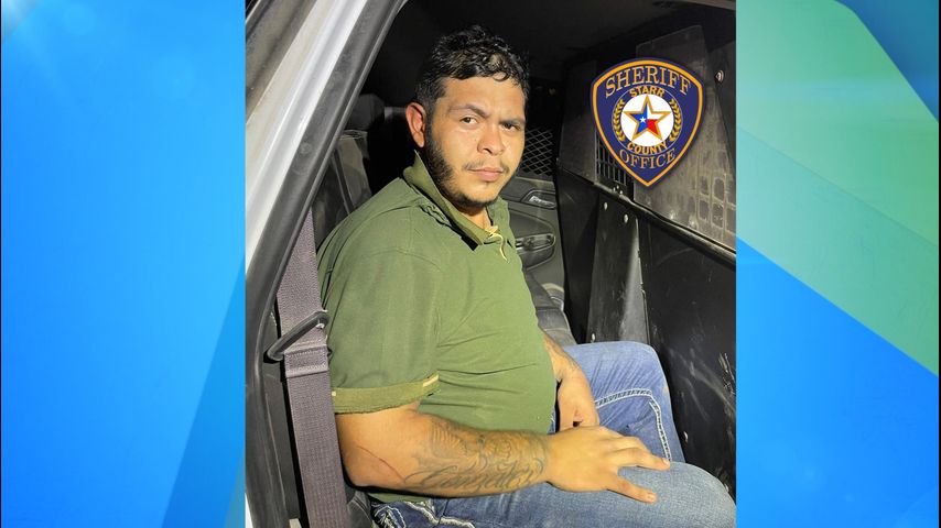 La Oficina del Sheriff del Condado Starr detiene a conductor y a 13 inmigrantes tras una persecución en vehículo