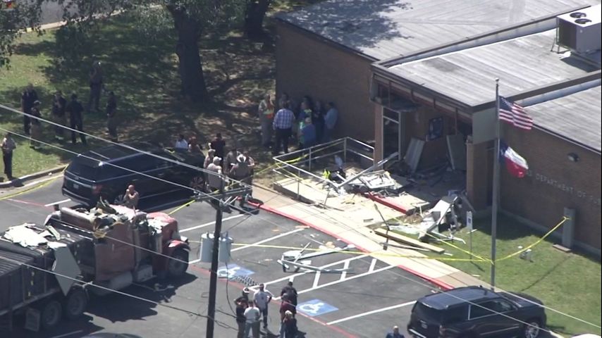 1 dead, several injured after 18-wheeler crashed into Texas DPS office, driver arrested