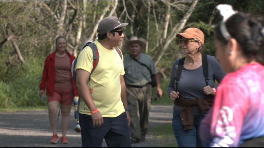 New Year’s Day hikes draws crowd at state park in Brownsville