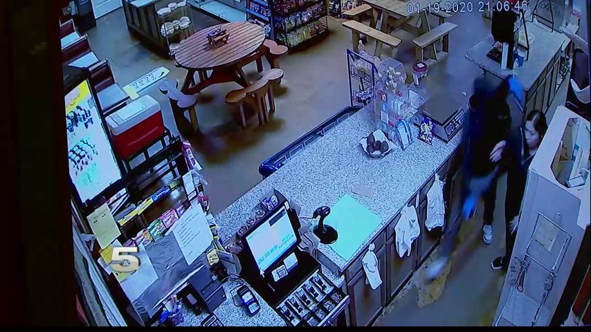 Monte Alto store owner concerned over authority’s response time after armed robbery