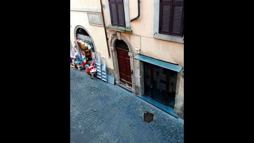 Outrage after plaques honoring Rome's deported Jews stolen