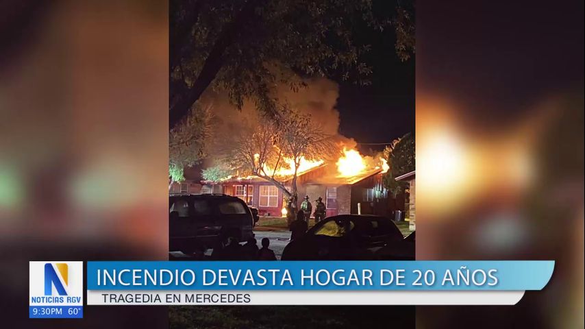 Incendio deja a dos familias sin hogar en Mercedes