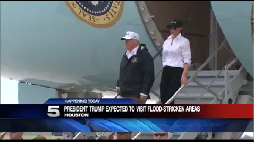 Regresa Trump A Texas Para Reunirse Con Damnificados 