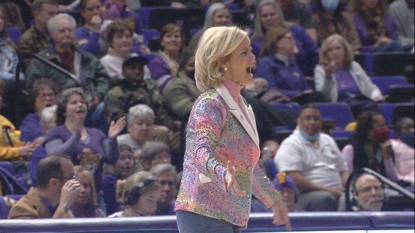 LSU Women's Basketball Coach Kim Mulkey's Outfits